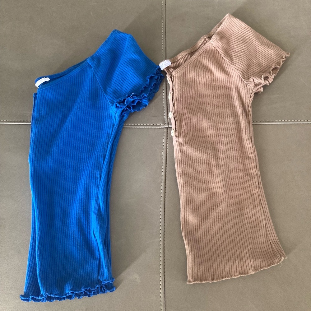 Set of two tops in blue and tan.